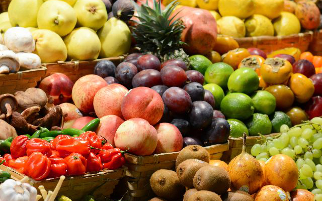 Publicidad para venta de frutas y verduras